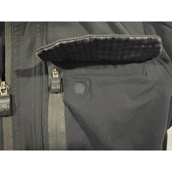 Lululemon Luon Mens Vent Tech Zip Jacket Active Magnetic Pocket Black Sz S - Picture 7 of 11